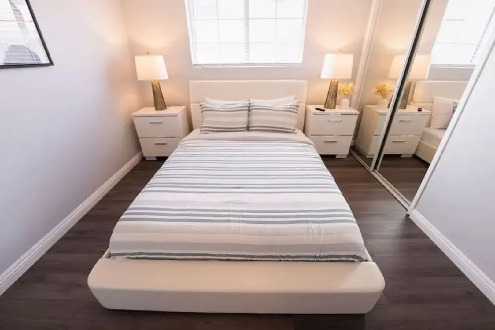 Large 4-bedroom House With AIR Hockey Table Close TO Disneyland IN Orange County p41