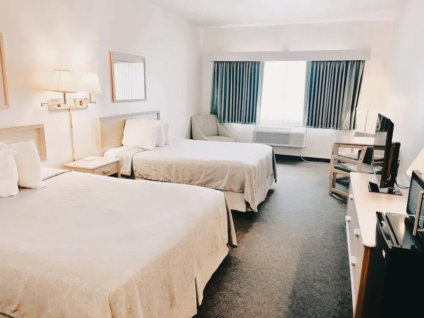 North Shore Inn