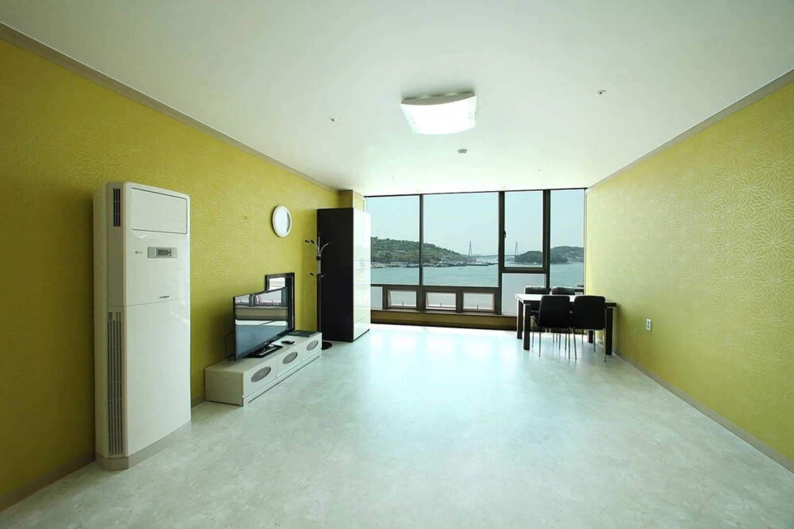 Yeosu Beach Pension