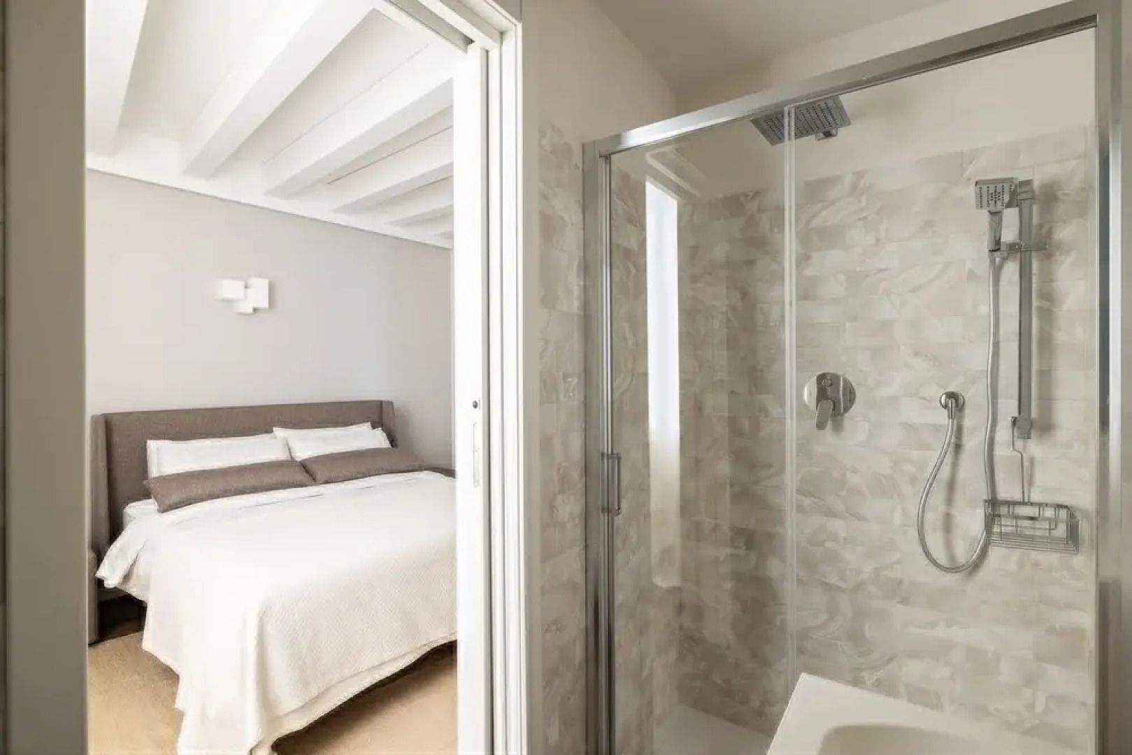 Luxury Lenno Apartment by My Villa Collection