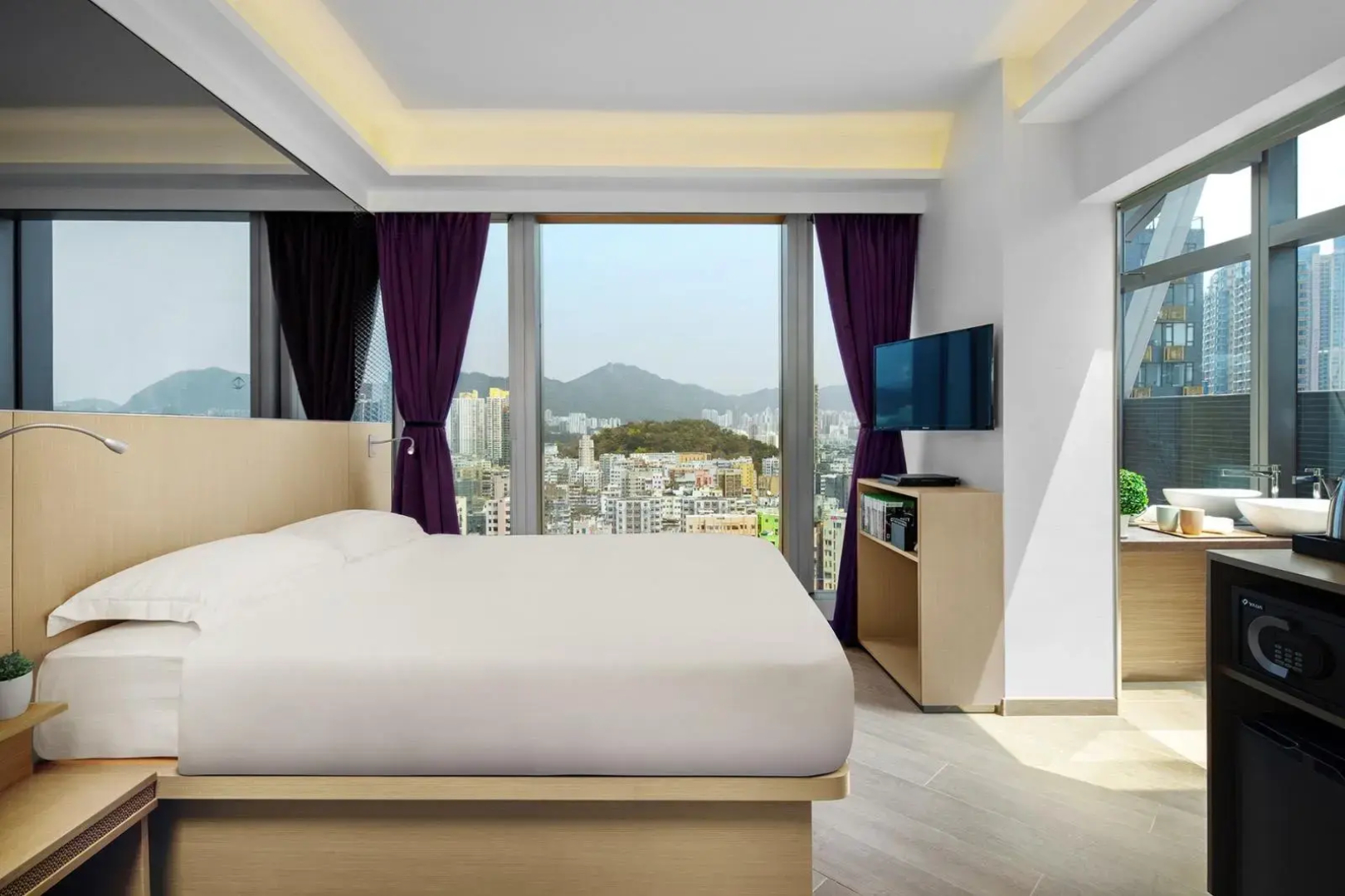 Starphire Hotel