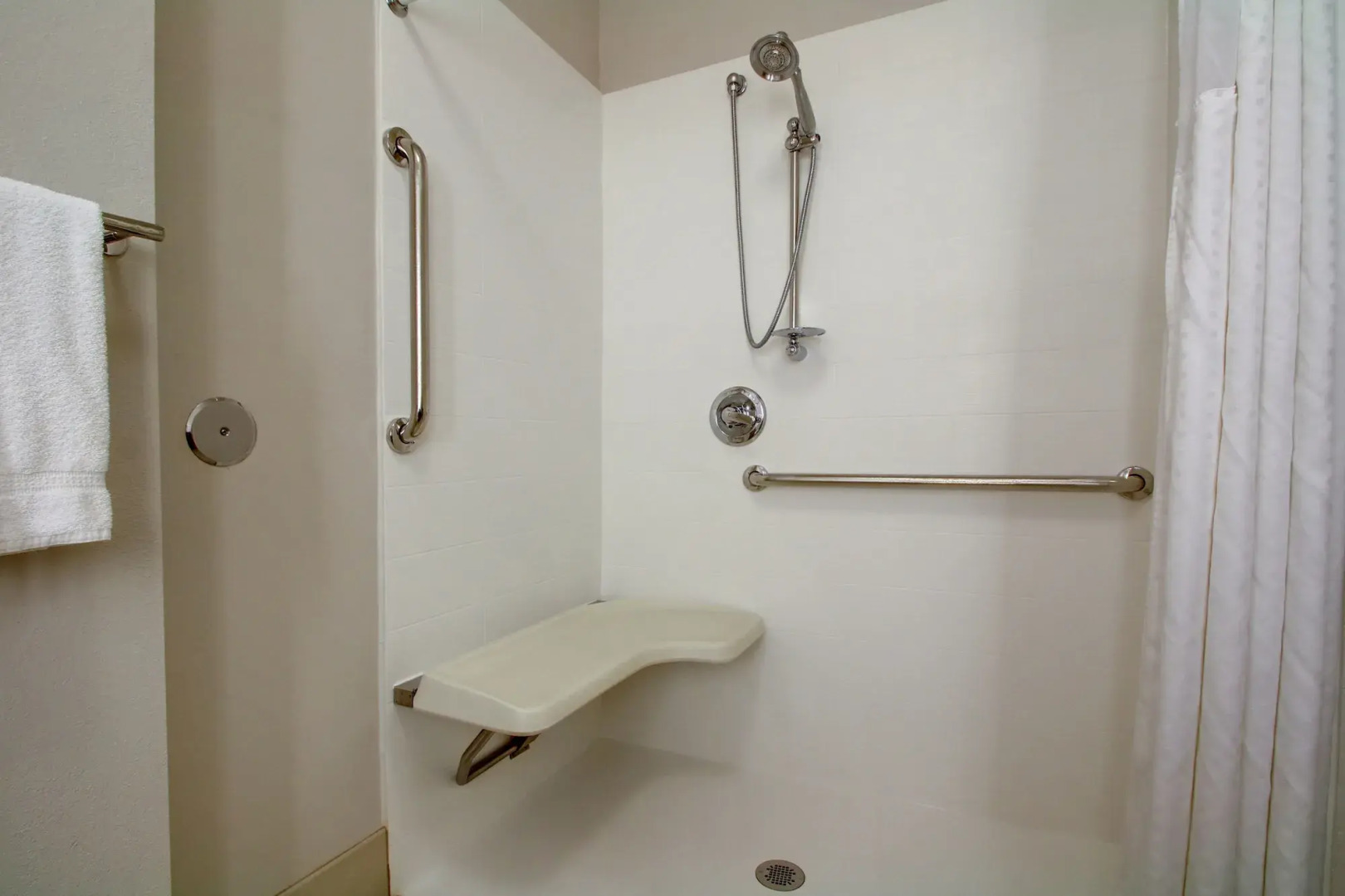 Holiday Inn Express Milwaukee North Brown Deer/Mequon by IHG