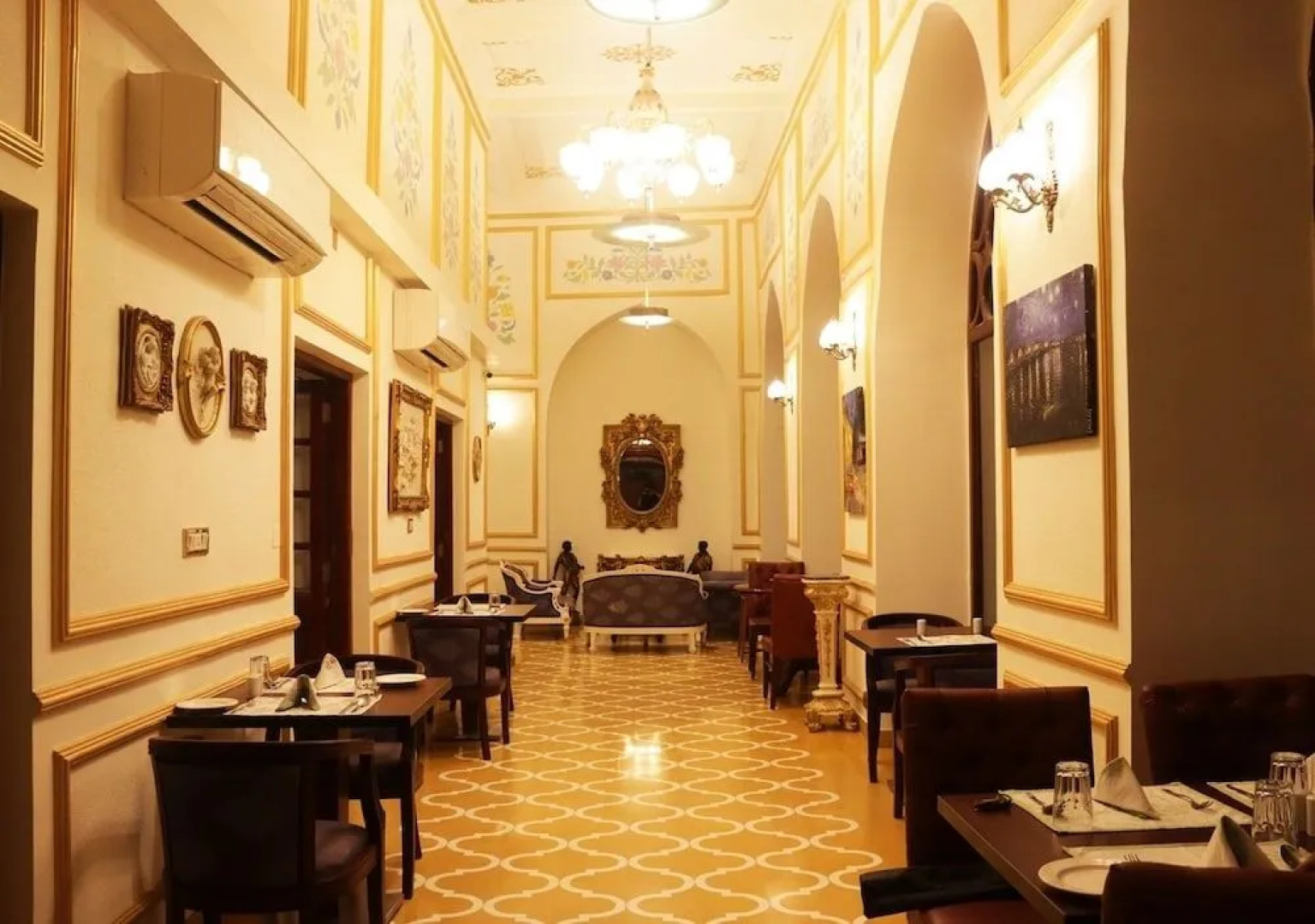 Maharaja Ganga Mahal