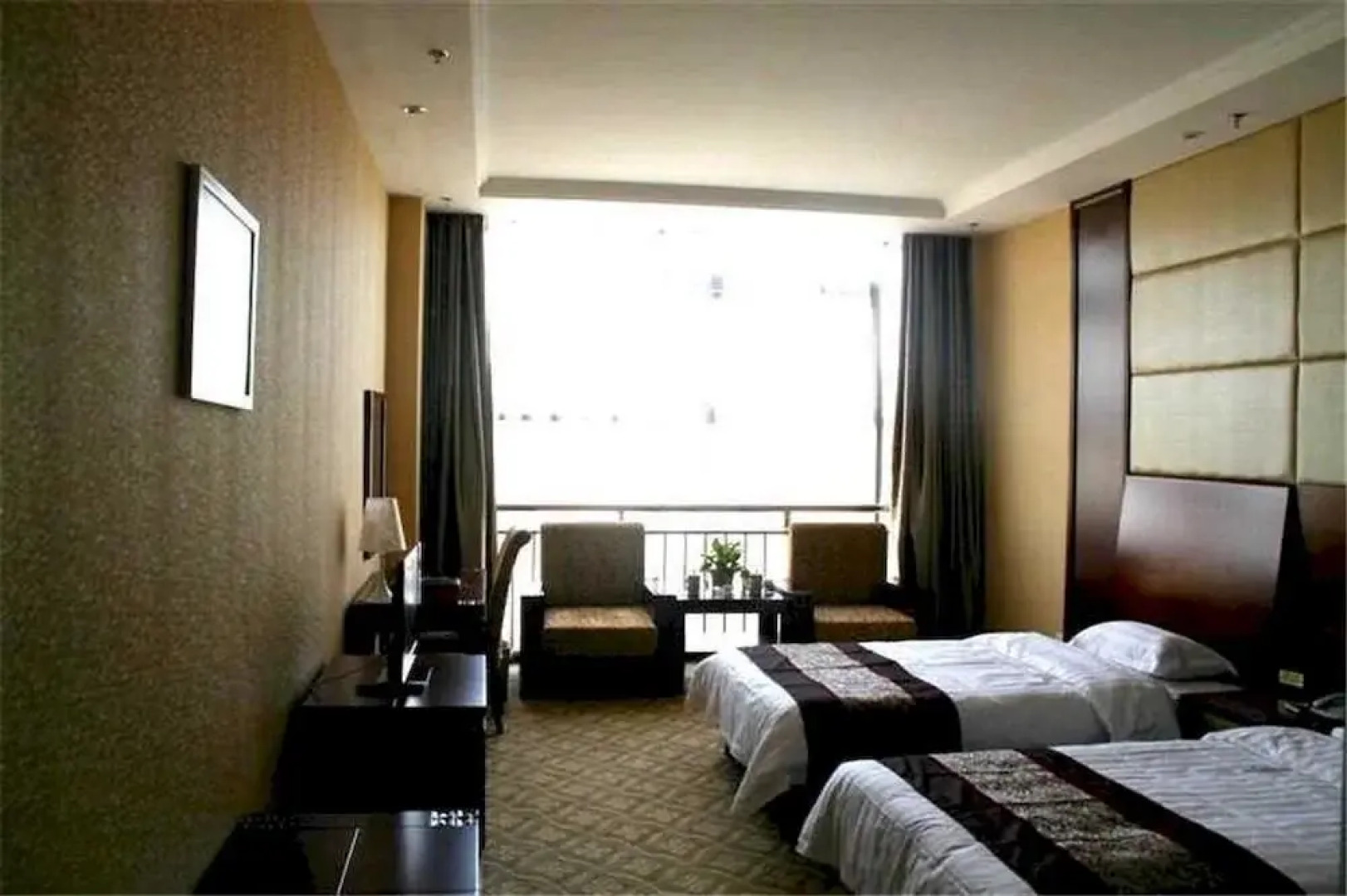Tian Yuan Holiday Hotel