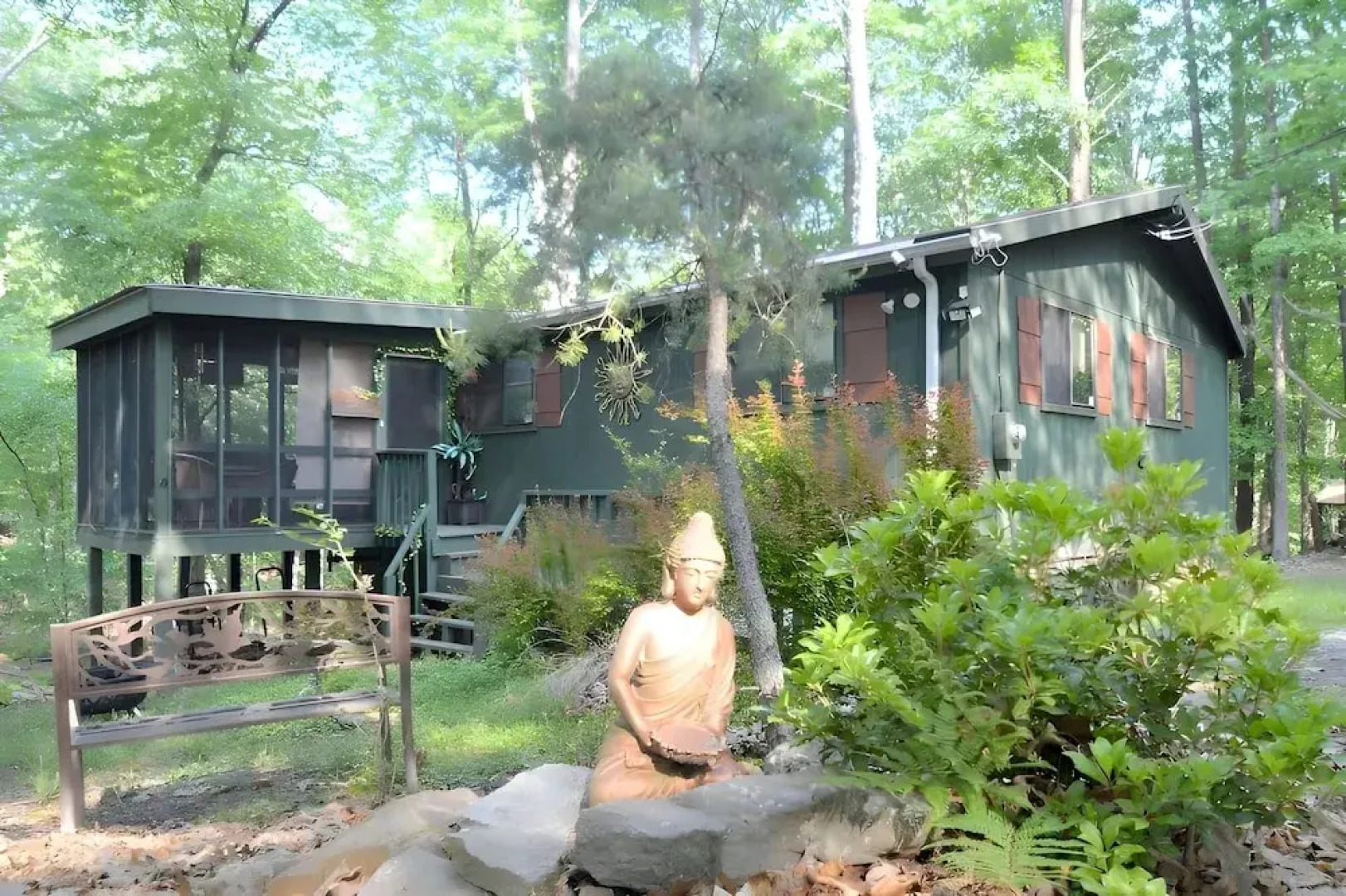A Zen Mountain Retreat - Nirvana Awaits