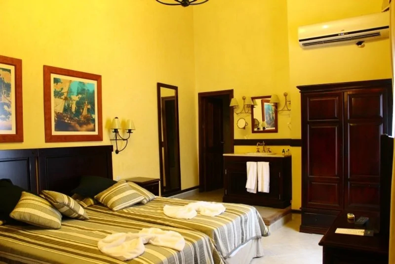 Hotel El Mesón de la Flota