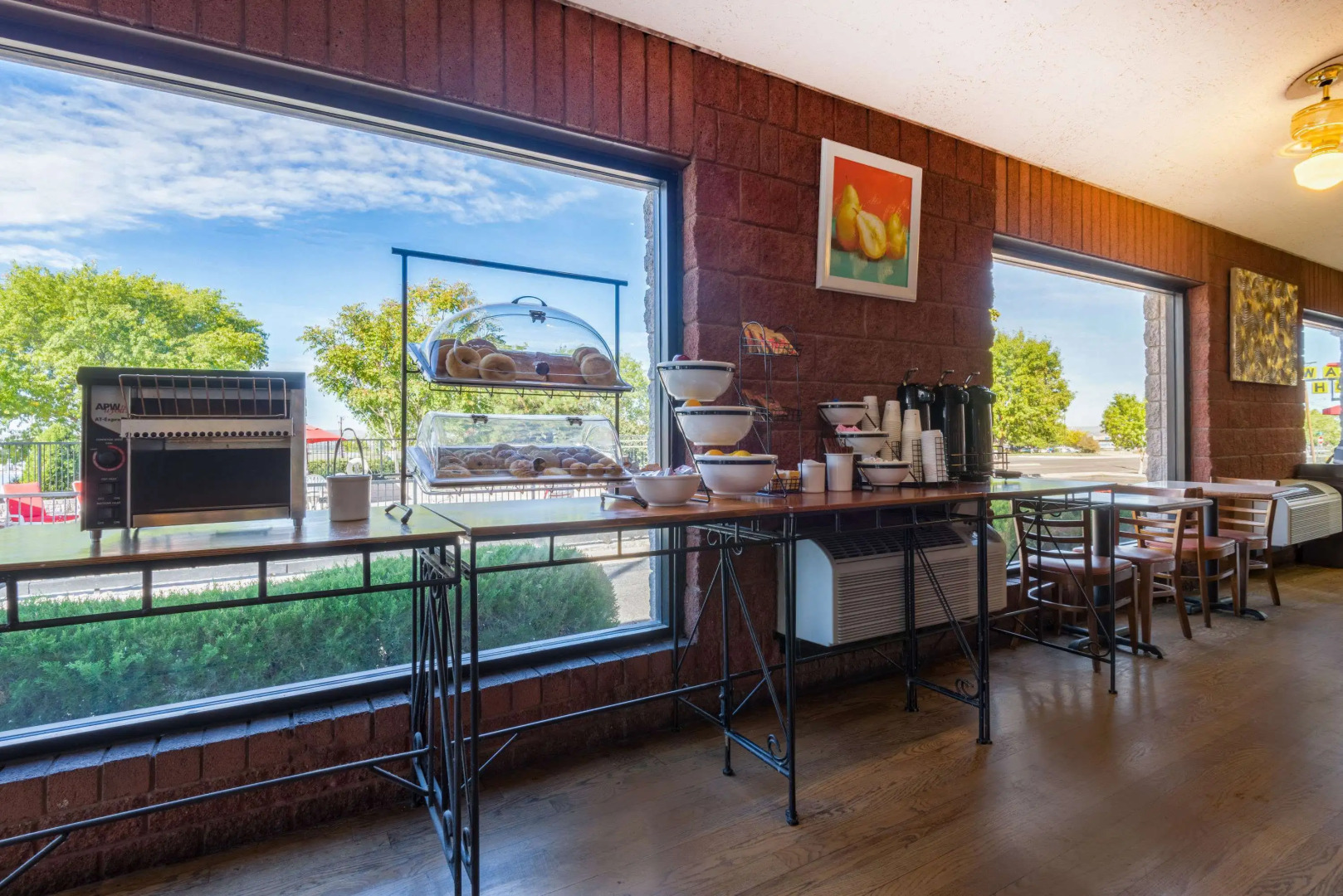 Ramada by Wyndham Albuquerque Airport