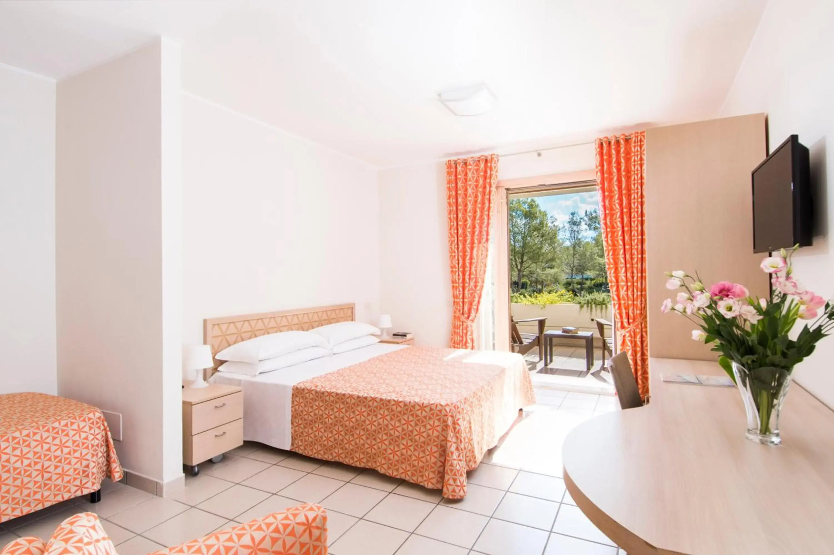 Ethra Reserve - Valentino 4*