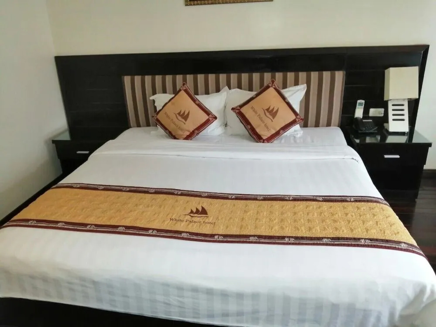 White Palace Thai Binh Hotel 1