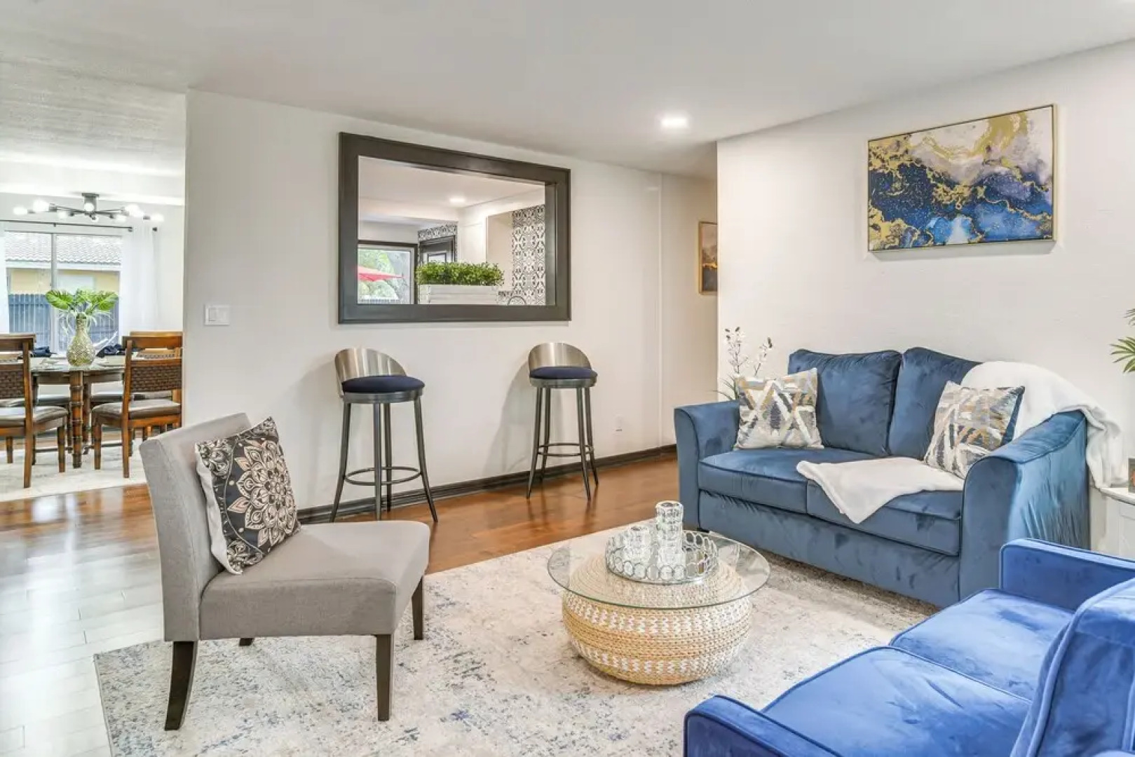 2 Mi to Beach: Family Getaway w/ Yard in St Pete!