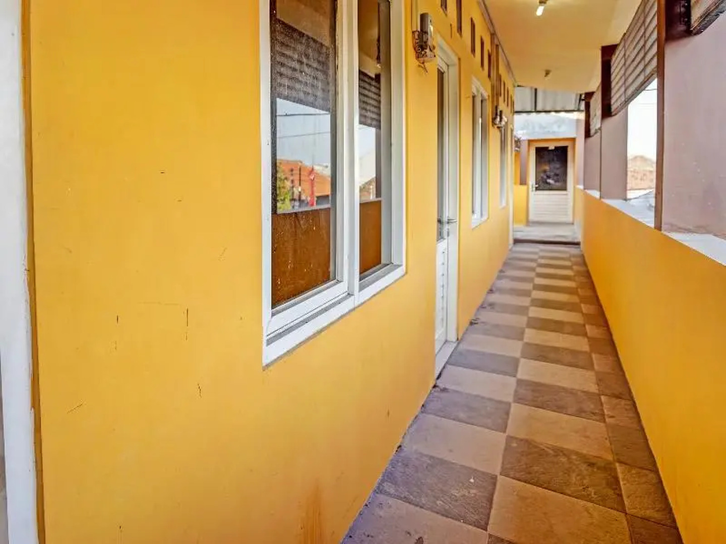 Spot On 91595 Sruni Syariah