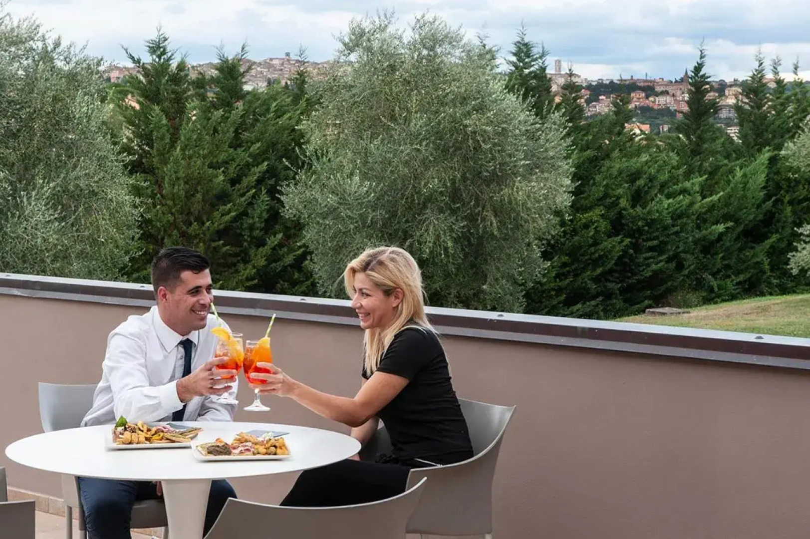 La Meridiana Bleisure Hotel