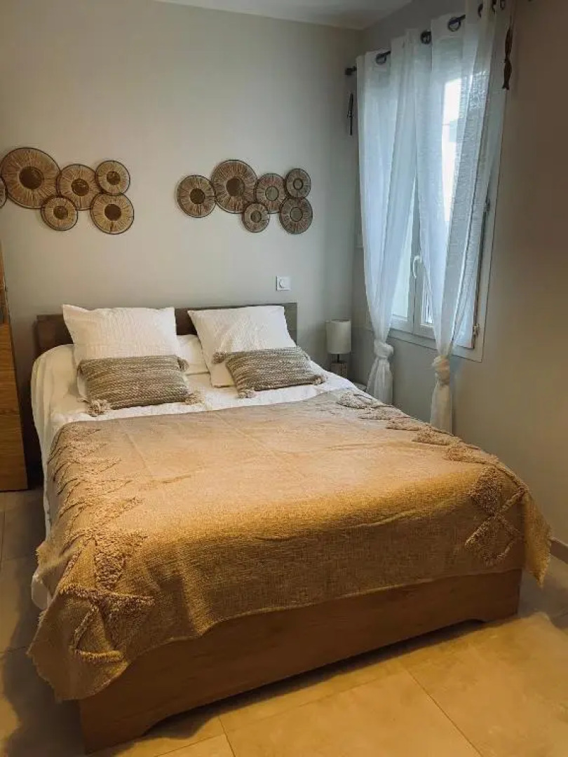 T2 calme avec vue mer et borne de recharge