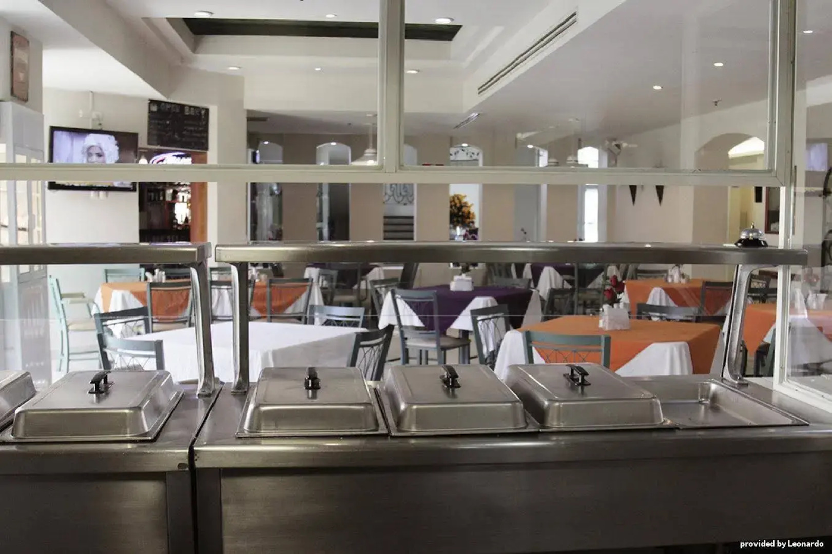 Отель Bazarell Inn