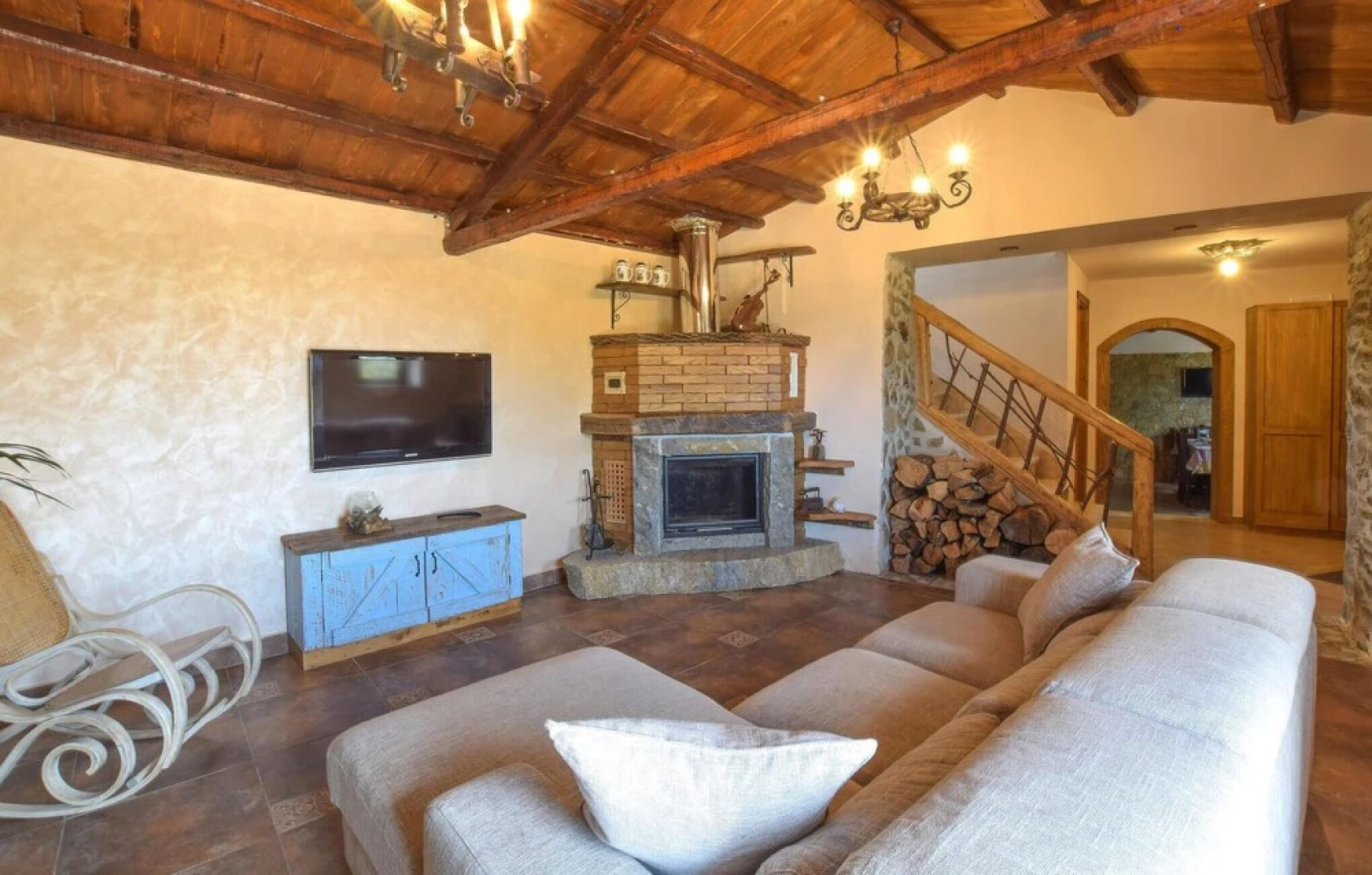 Beautiful Home in Motta San Giovanni With Wifi and 2 Bedrooms