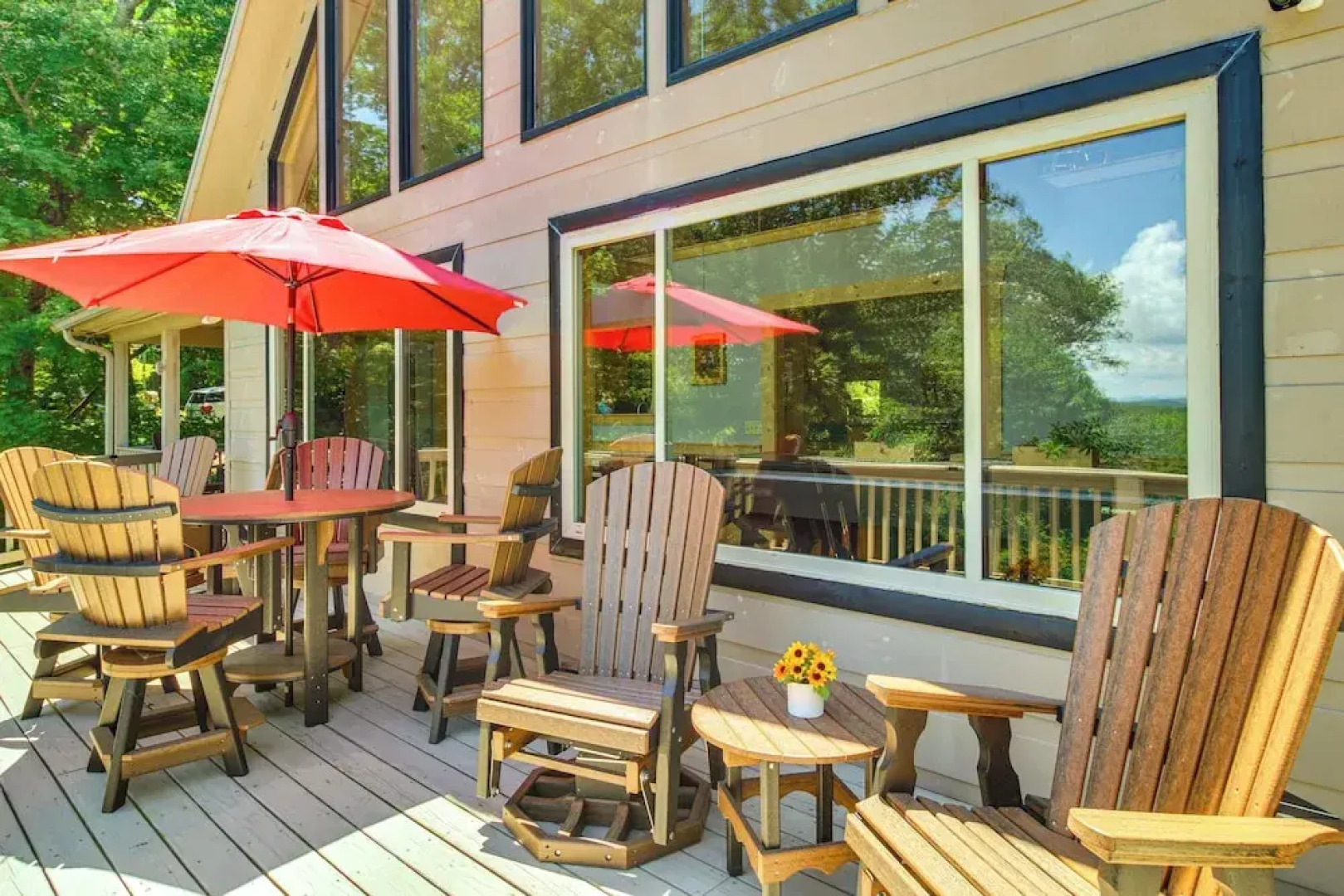 Ellijay Cabin w/ Hot Tub & Mountain Views