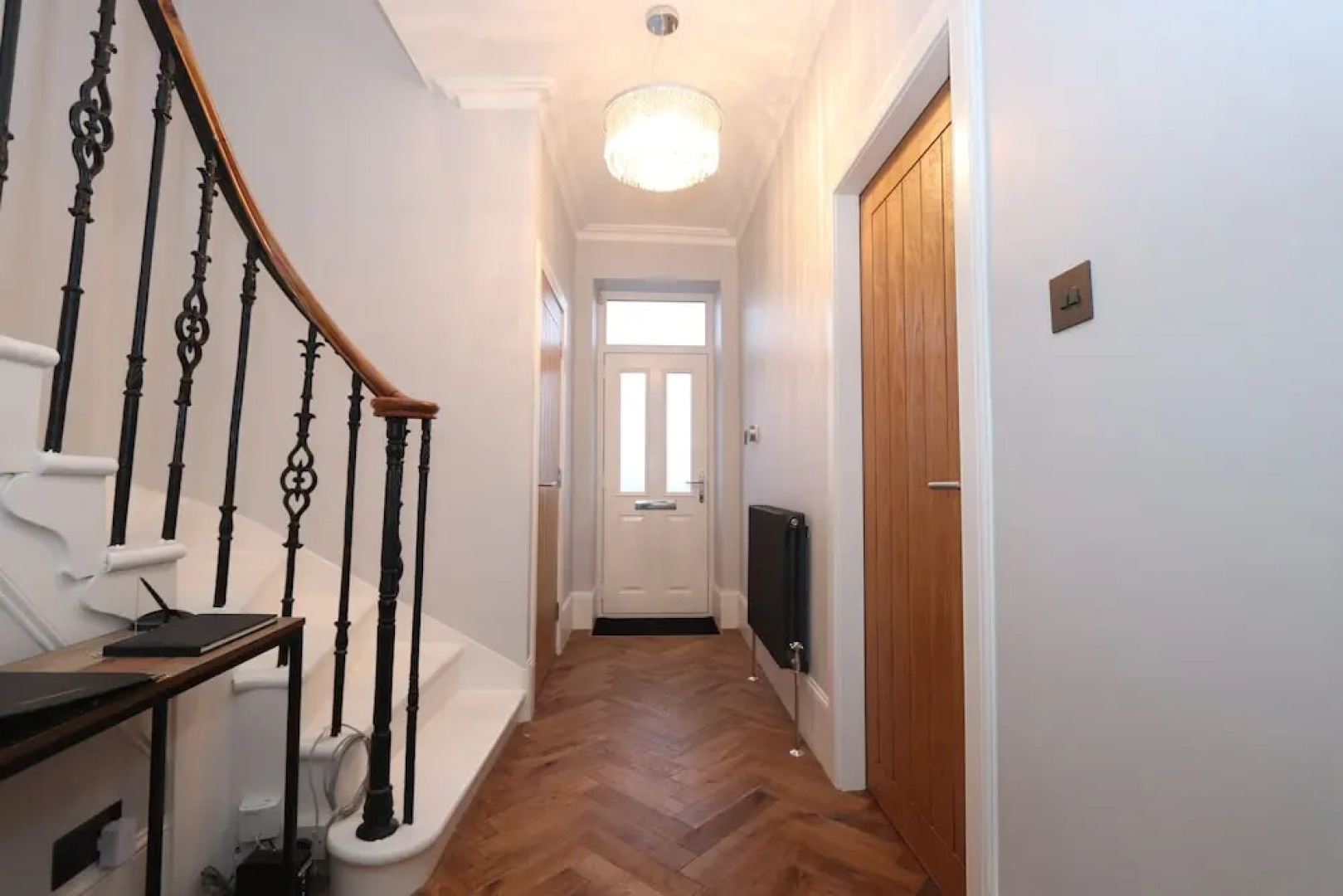 Dollar Apartments at 41