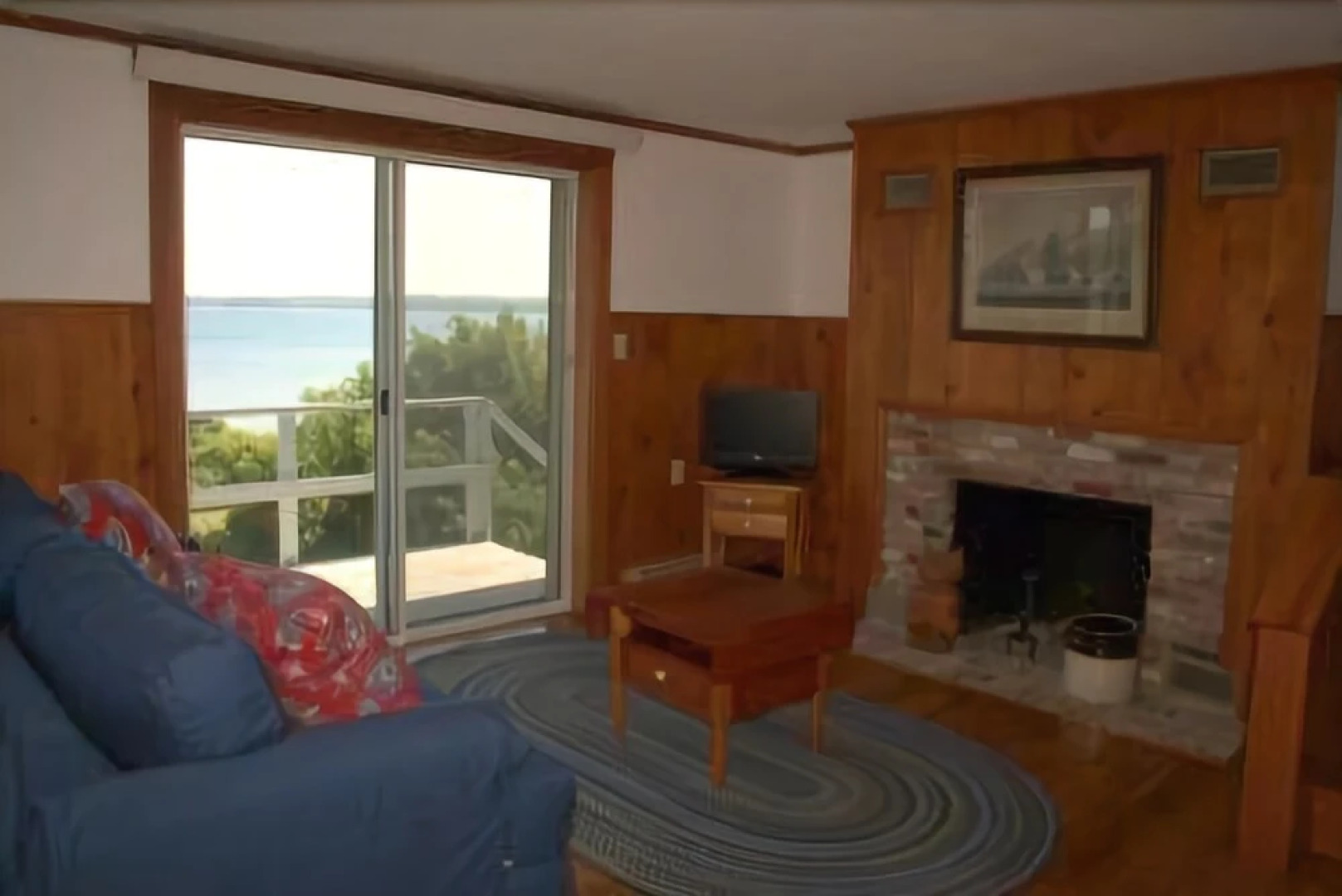 Field Stone Bluff (First Floor Only) - One Bedroom Apartment