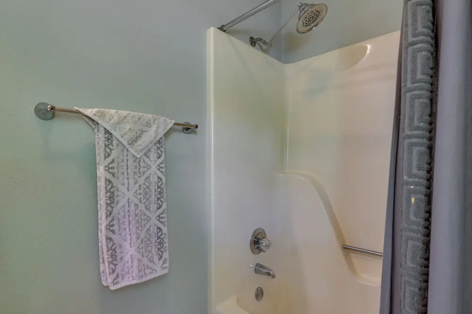 North Bentonville Vacation Rental Near Bike Trails