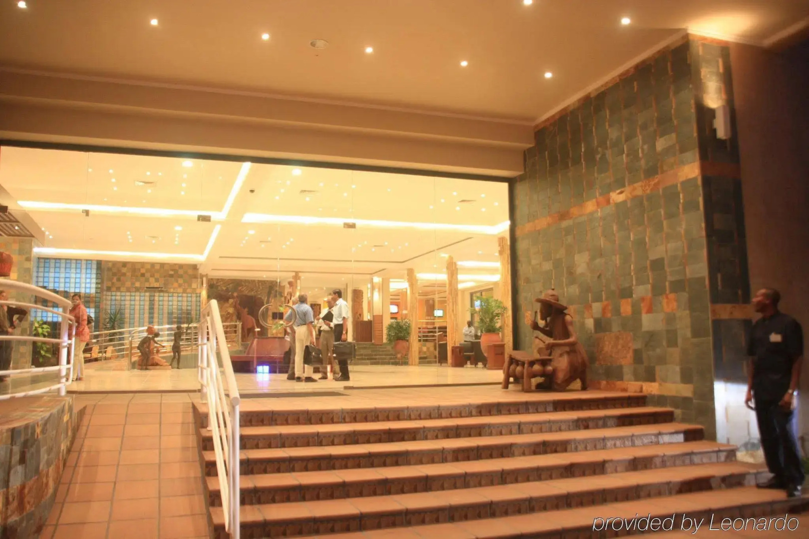 Holiday Inn Accra Airport