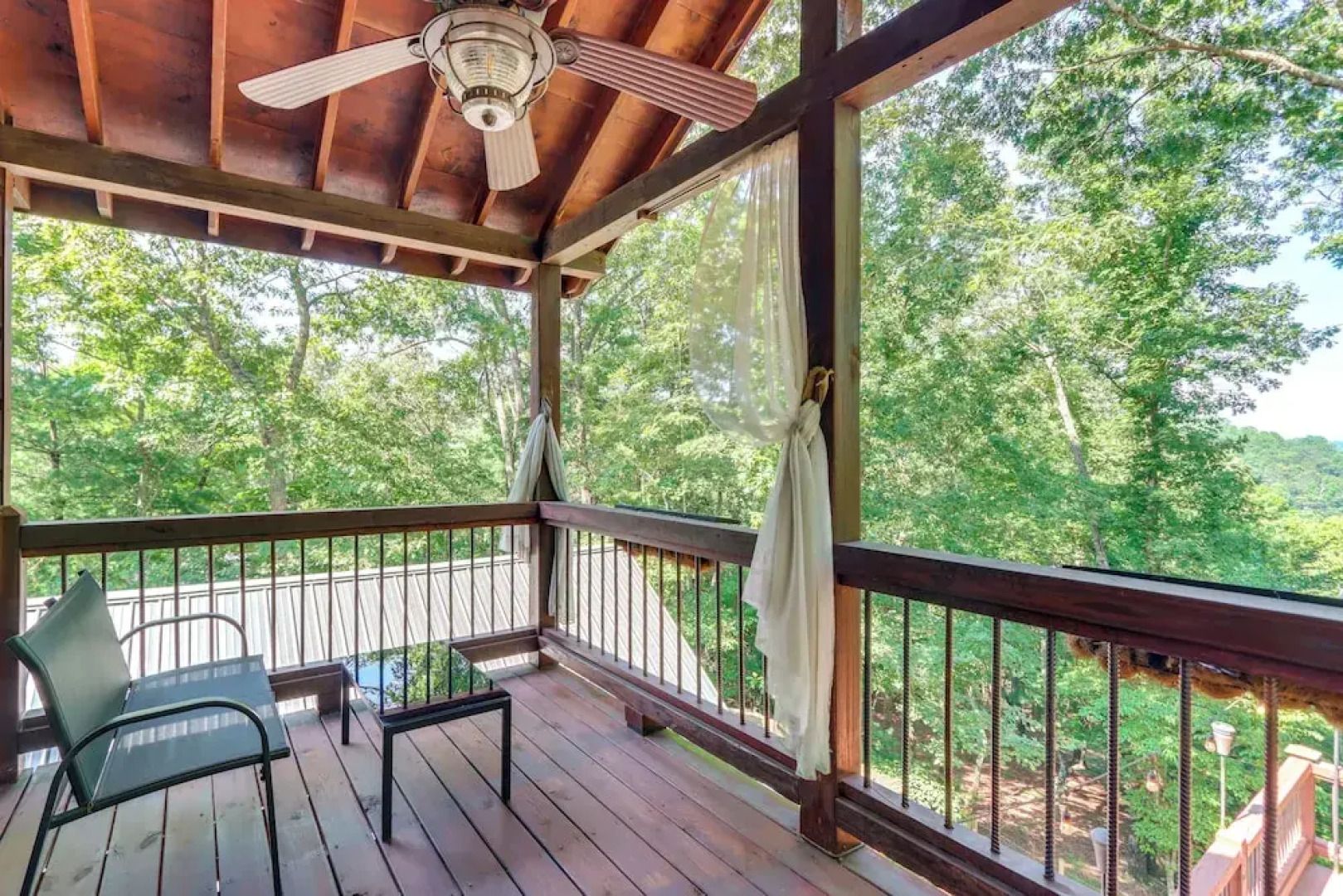 Deck & Private Hot Tub: Cabin in Ellijay!
