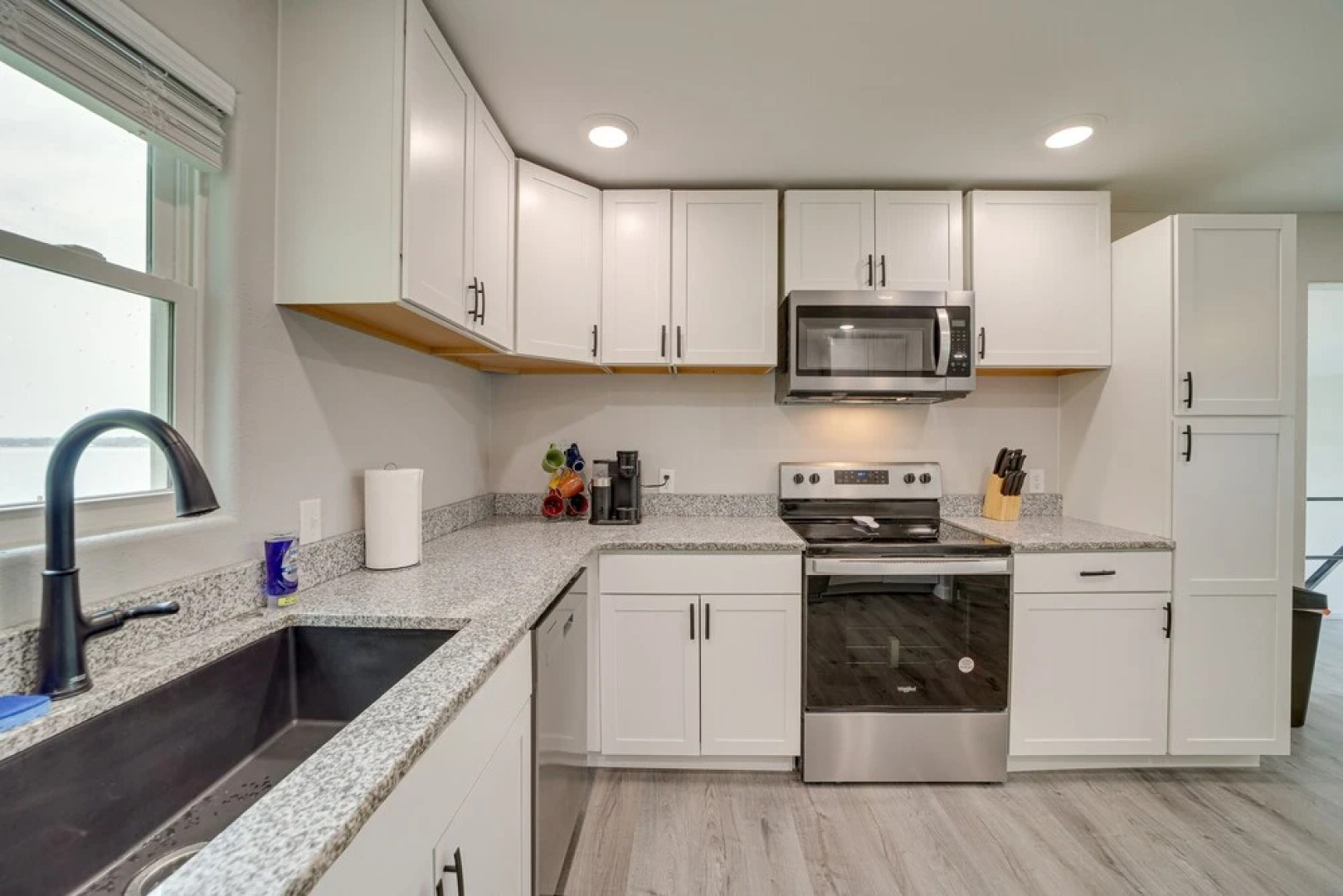 Waterfront Grove Retreat w/ Dock: 'cedar Ridge'