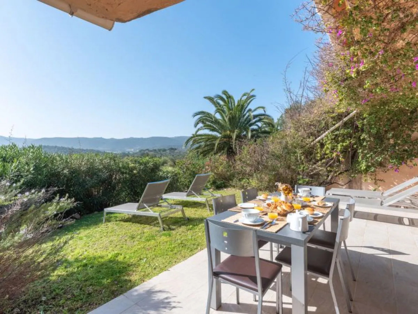 Domaine Santa Giulia Palace