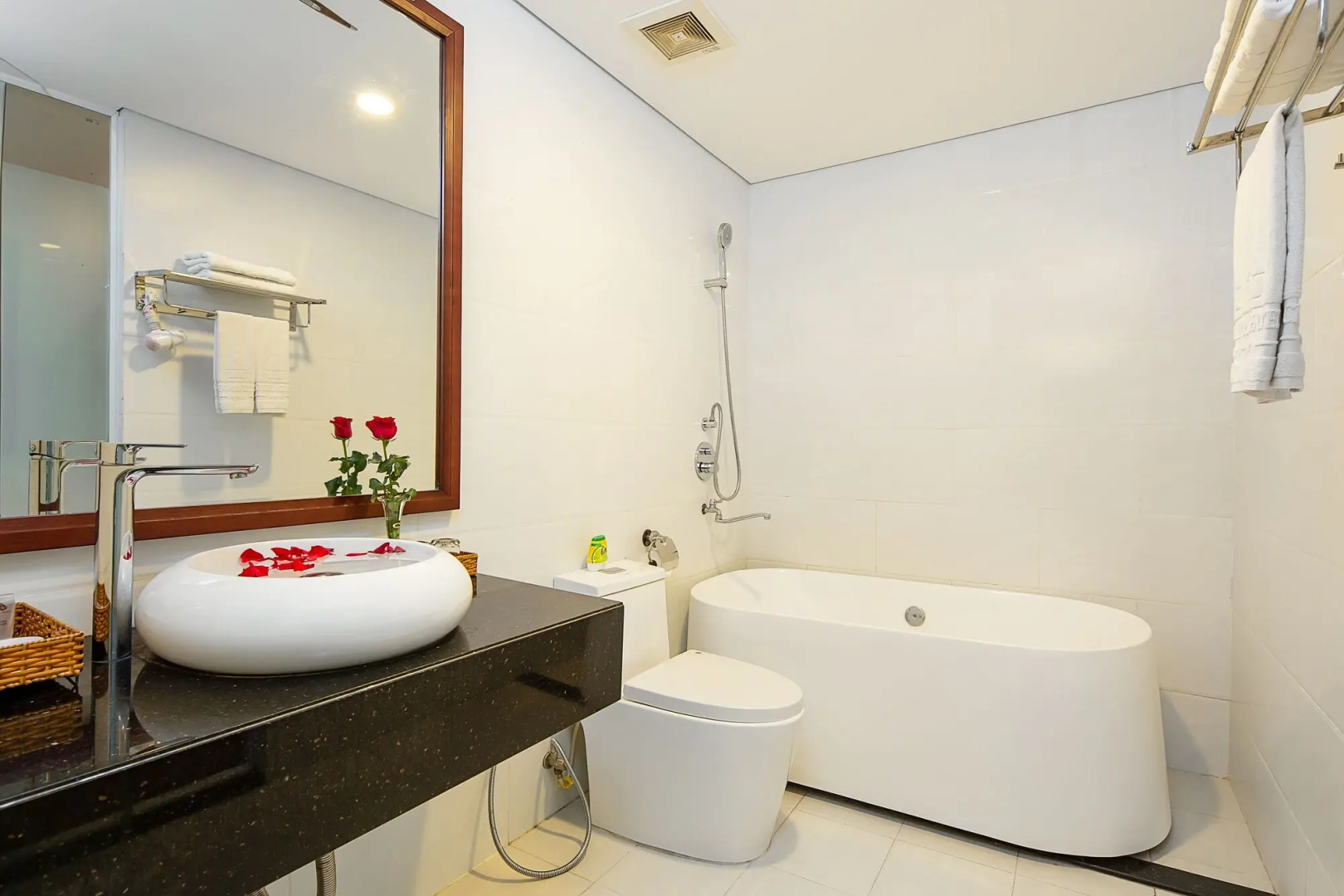 Crystal Hotel Da Nang