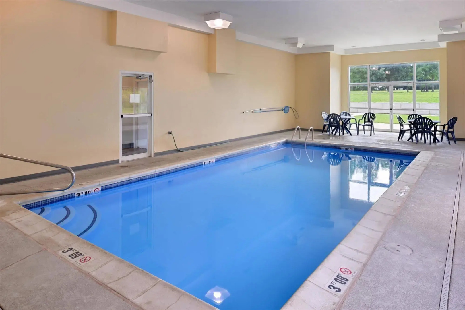 Baymont by Wyndham Kingdom City