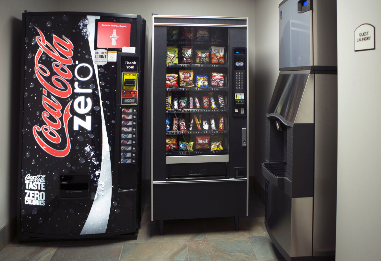 Park Point Marina Inn