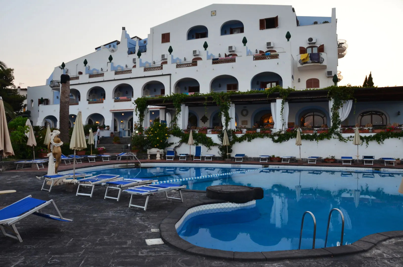 Arathena Rocks Hotel