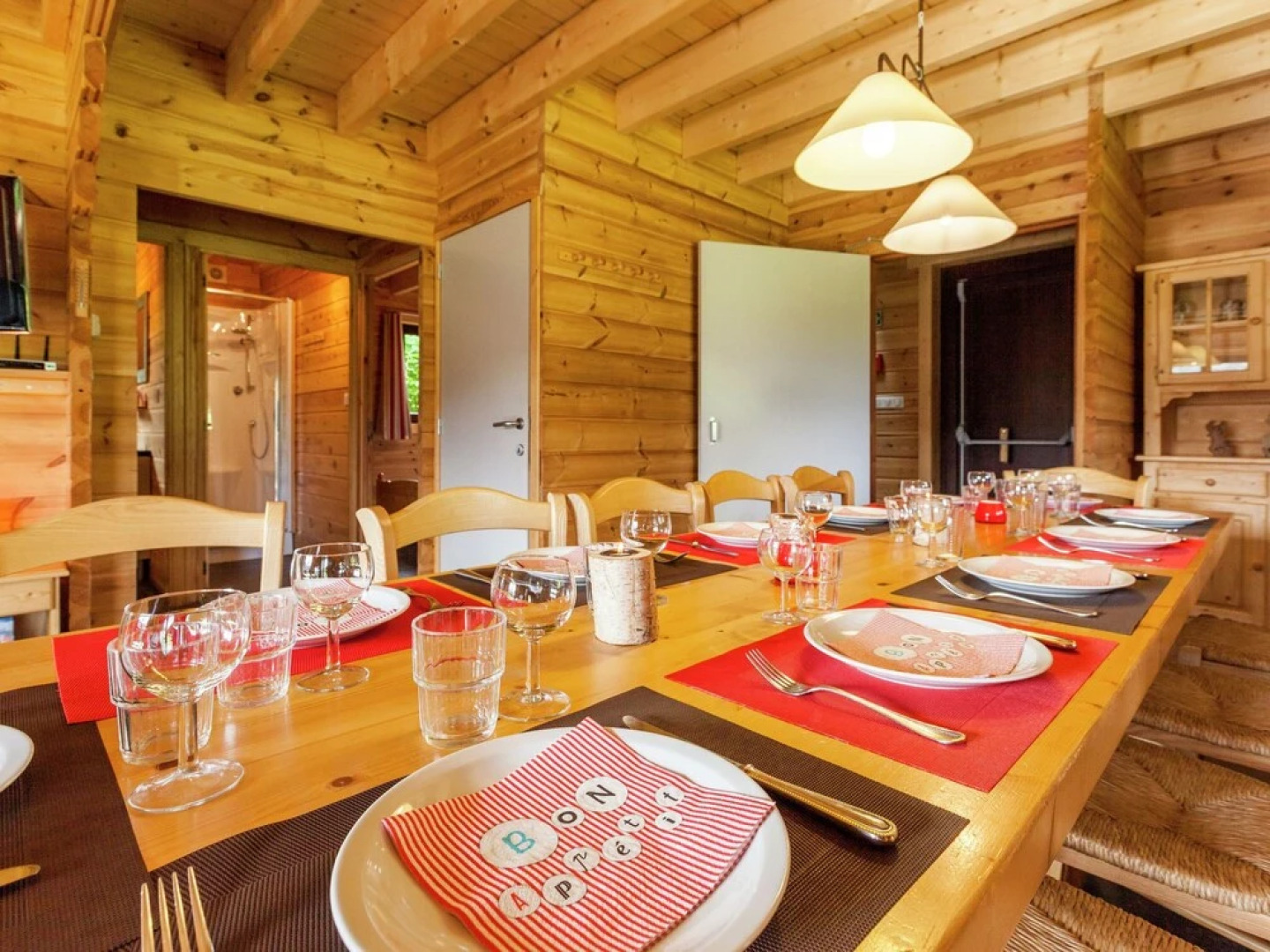 Spacious Holiday Home in Vresse-sur-Semois with Garden