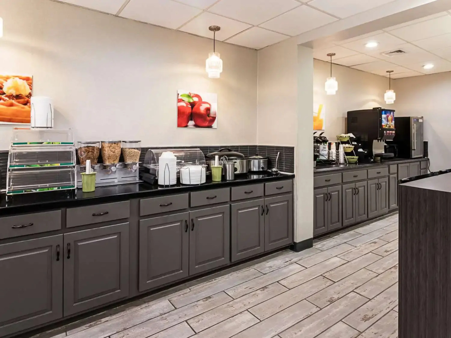 Quality Inn Knoxville