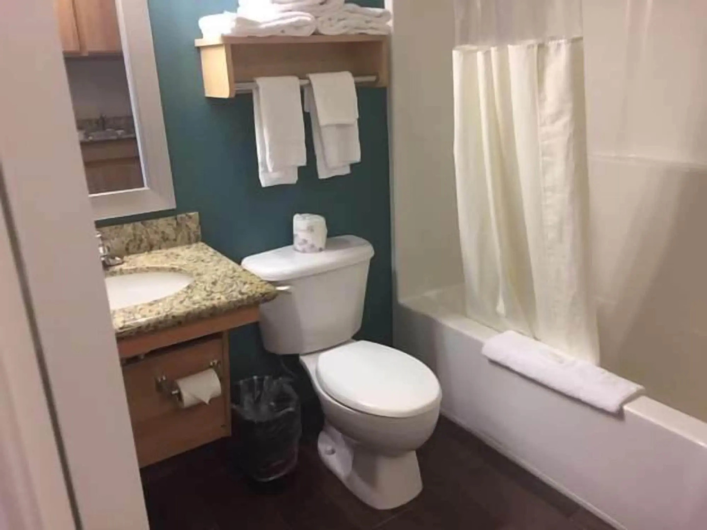 Studio 6 Lenexa, KS - Overland Park