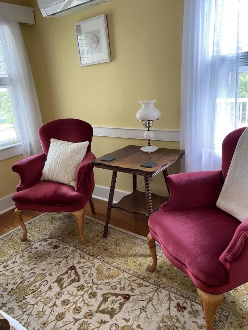 Spouter Inn Bed & Breakfast