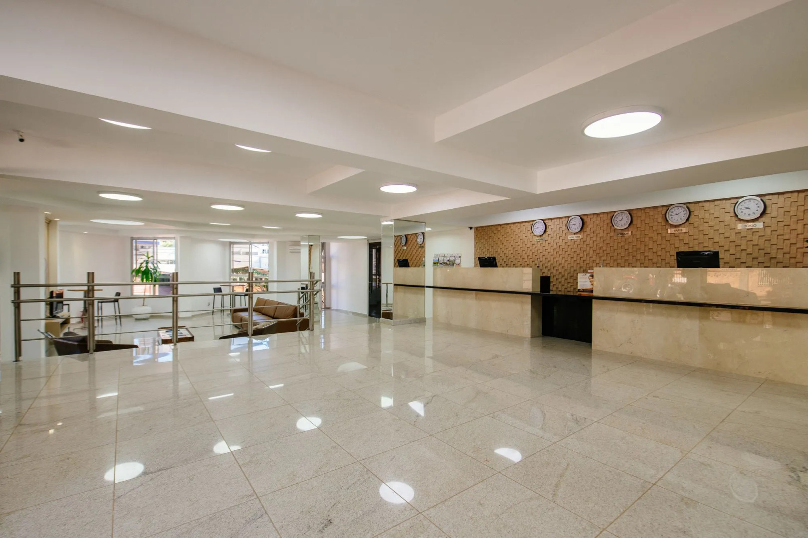 Harbor Querência Hotel