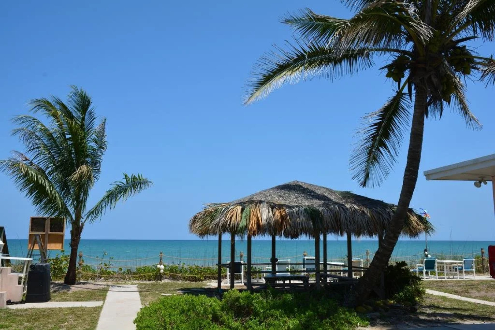 Sea Scape Oceanfront Motel