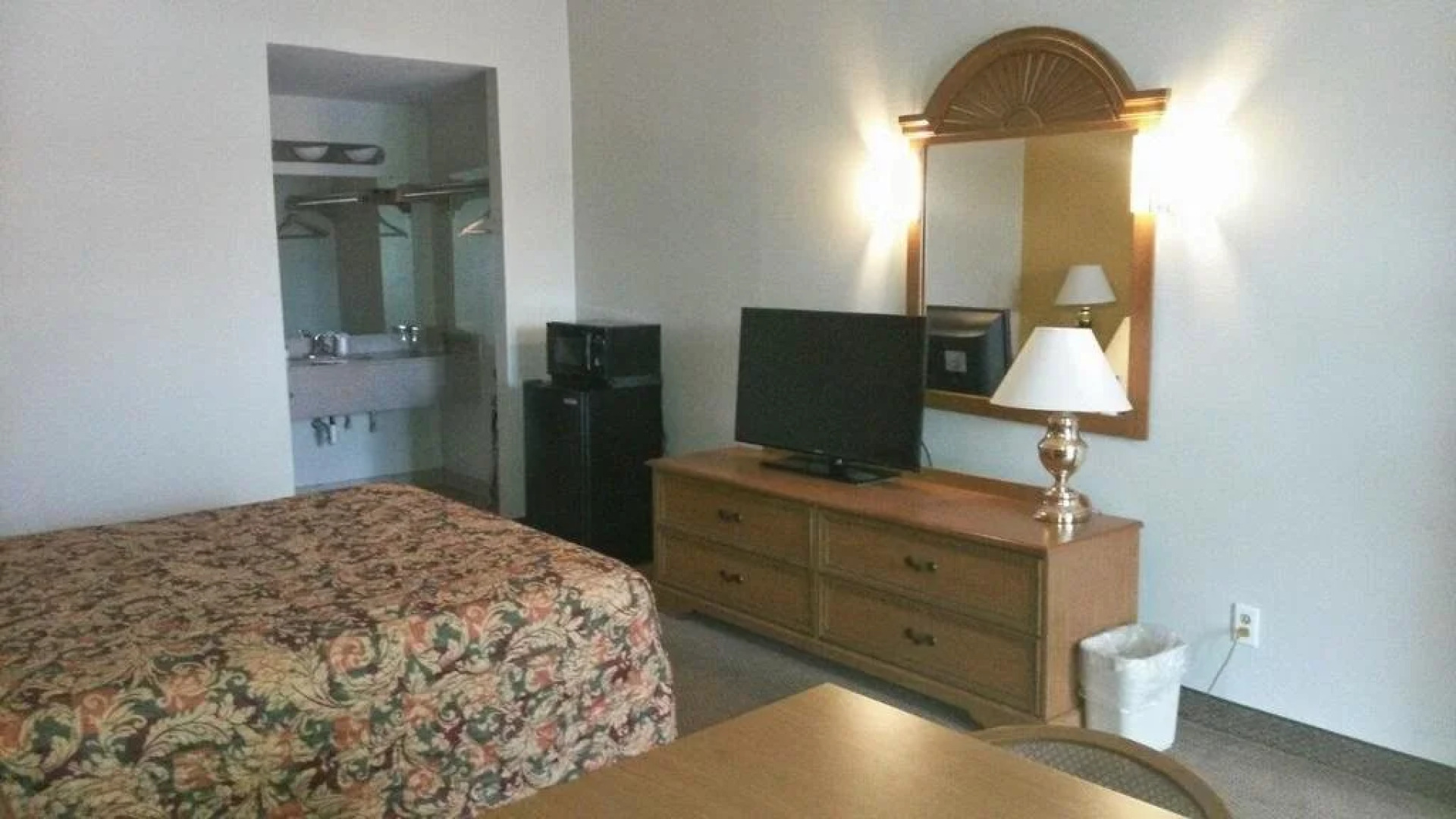 Americas Best Value Inn-Nacogdoches