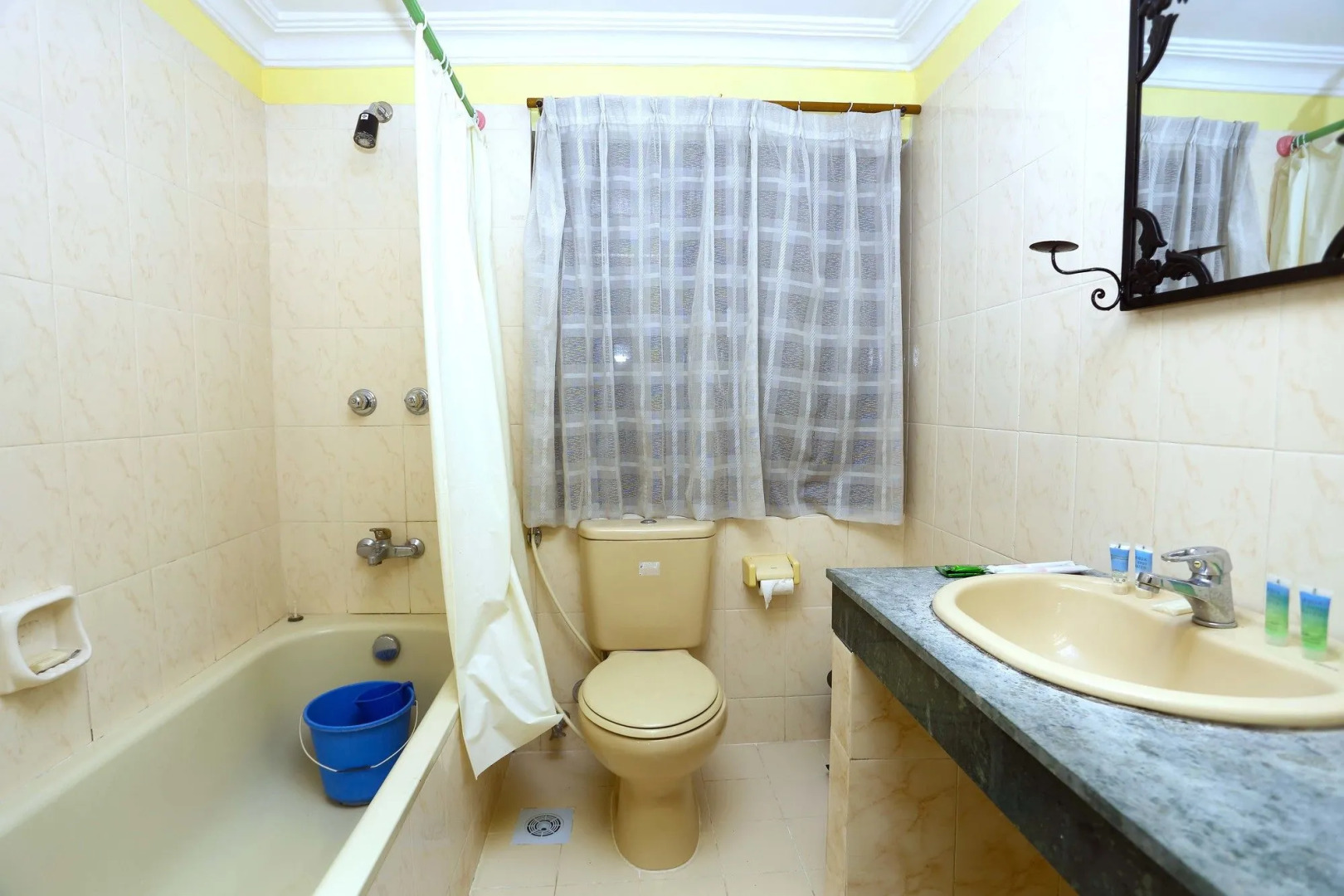 Safari Adventure Lodge