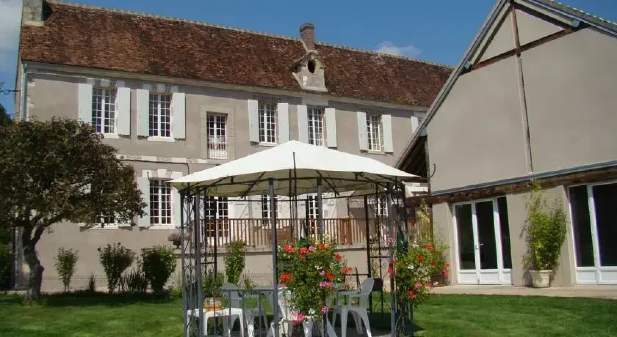 La Commanderie De Launay