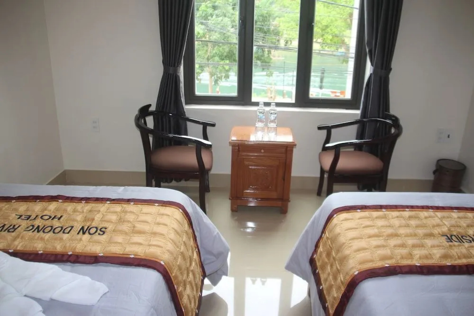 Son Doong Riverside Homestay