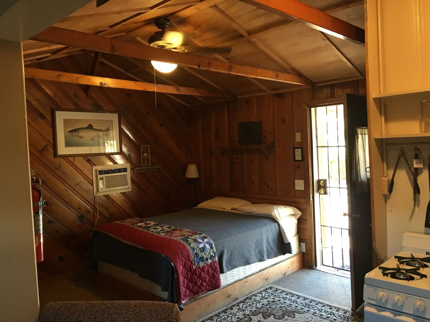 Rainbow's End Resort on Rainbow Lake