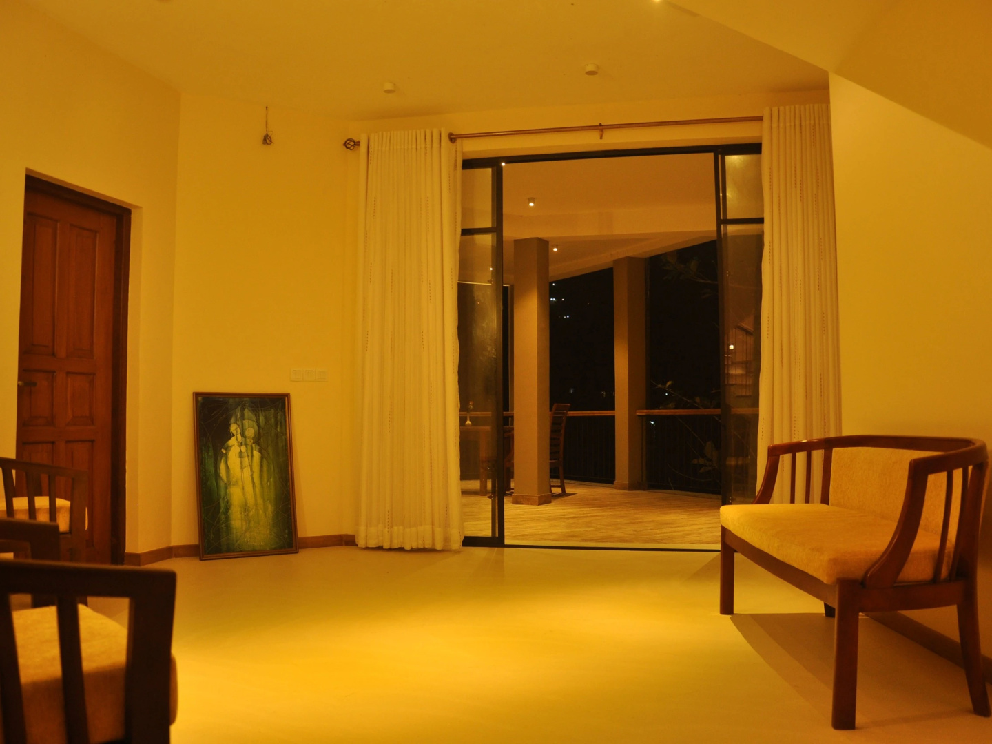 Rivorich Residence
