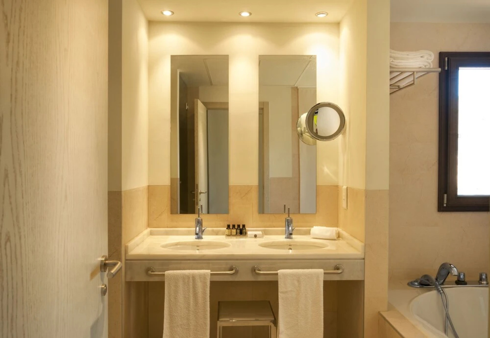 Ona Hacienda del Alamo Golf Resort