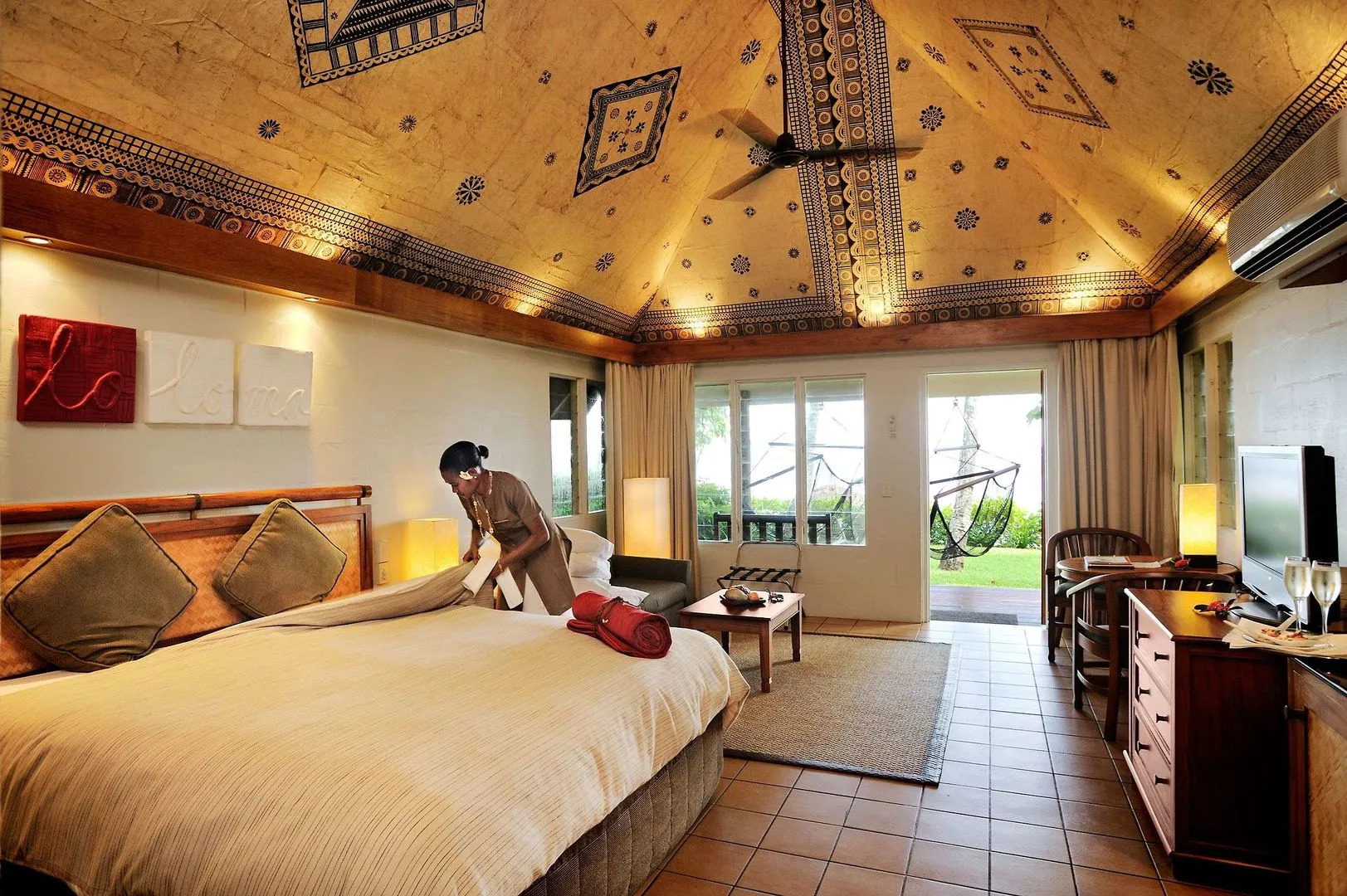 OUTRIGGER Fiji Beach Resort