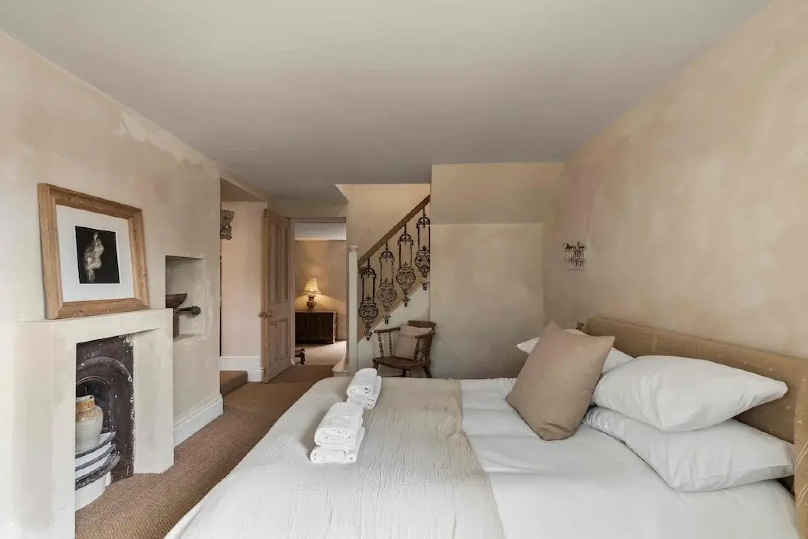 Chantry House With Free Parking By My Getaways