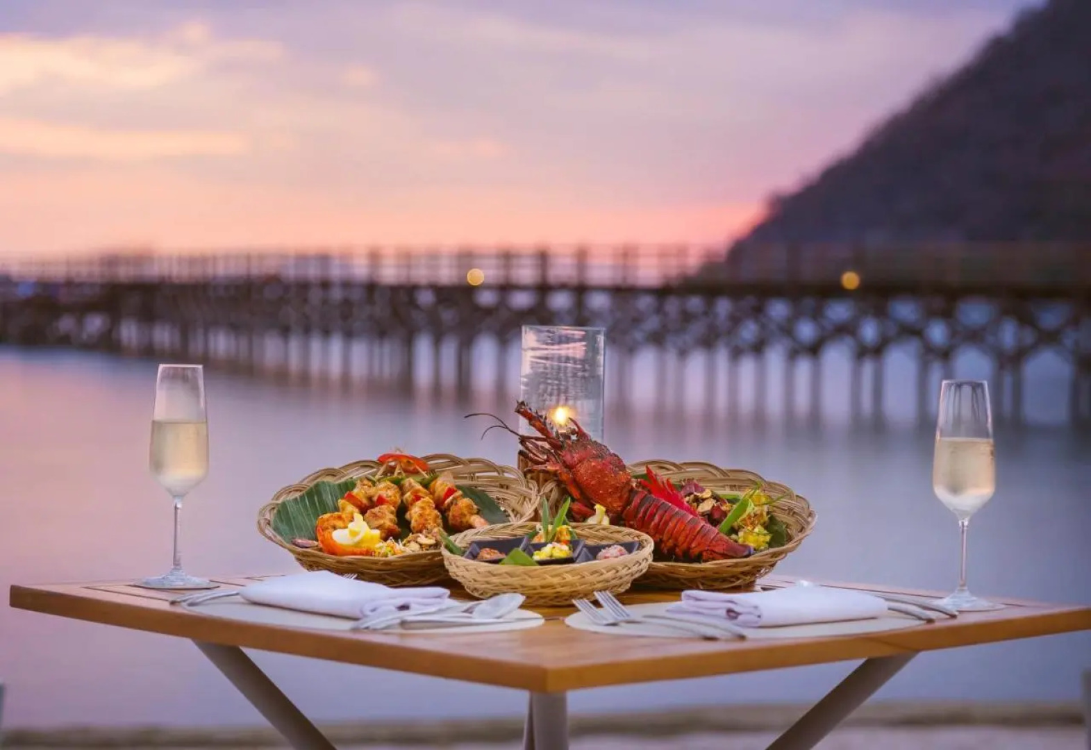 AYANA Komodo Waecicu Beach