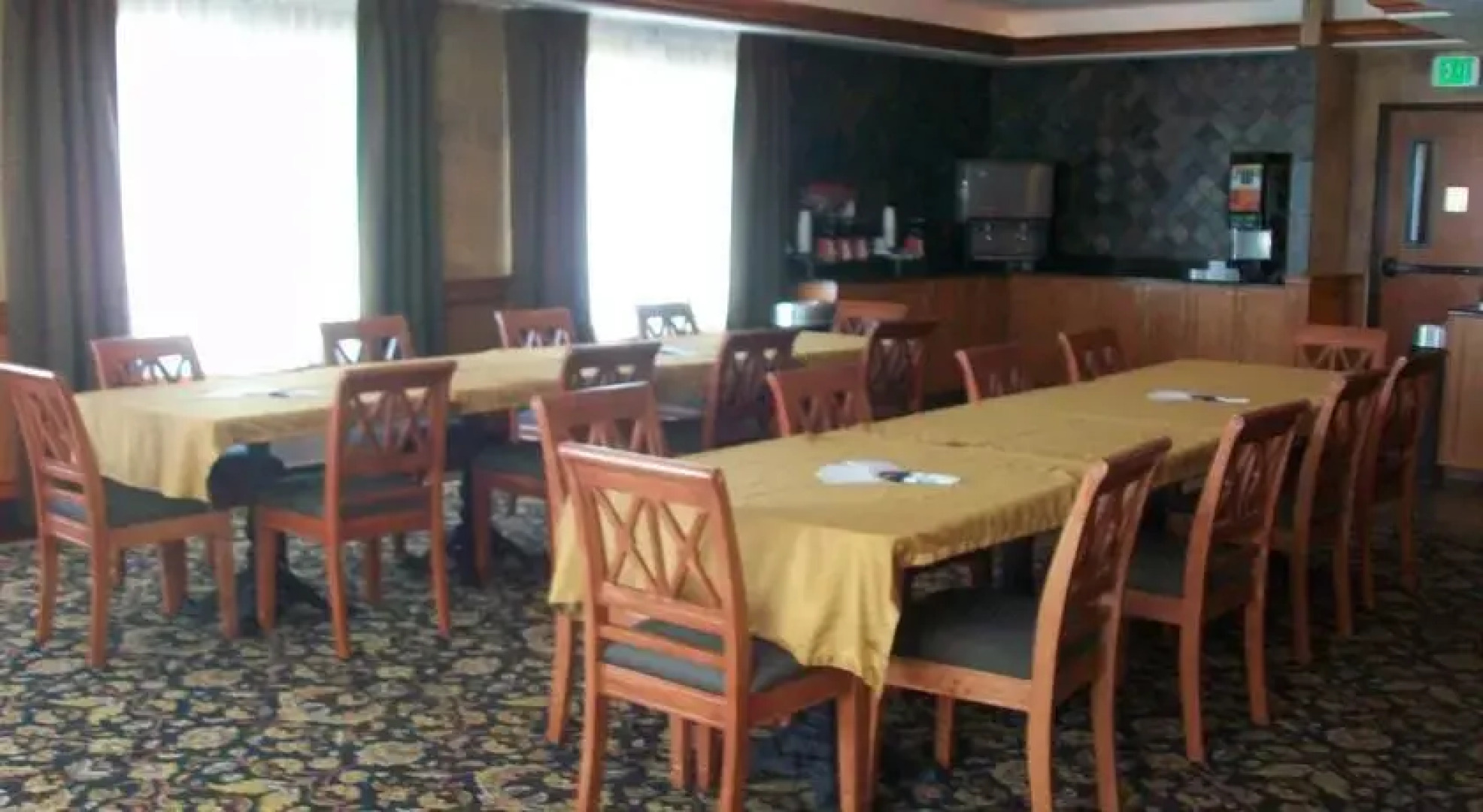 Best Western Plus Lincoln Inn & Suites