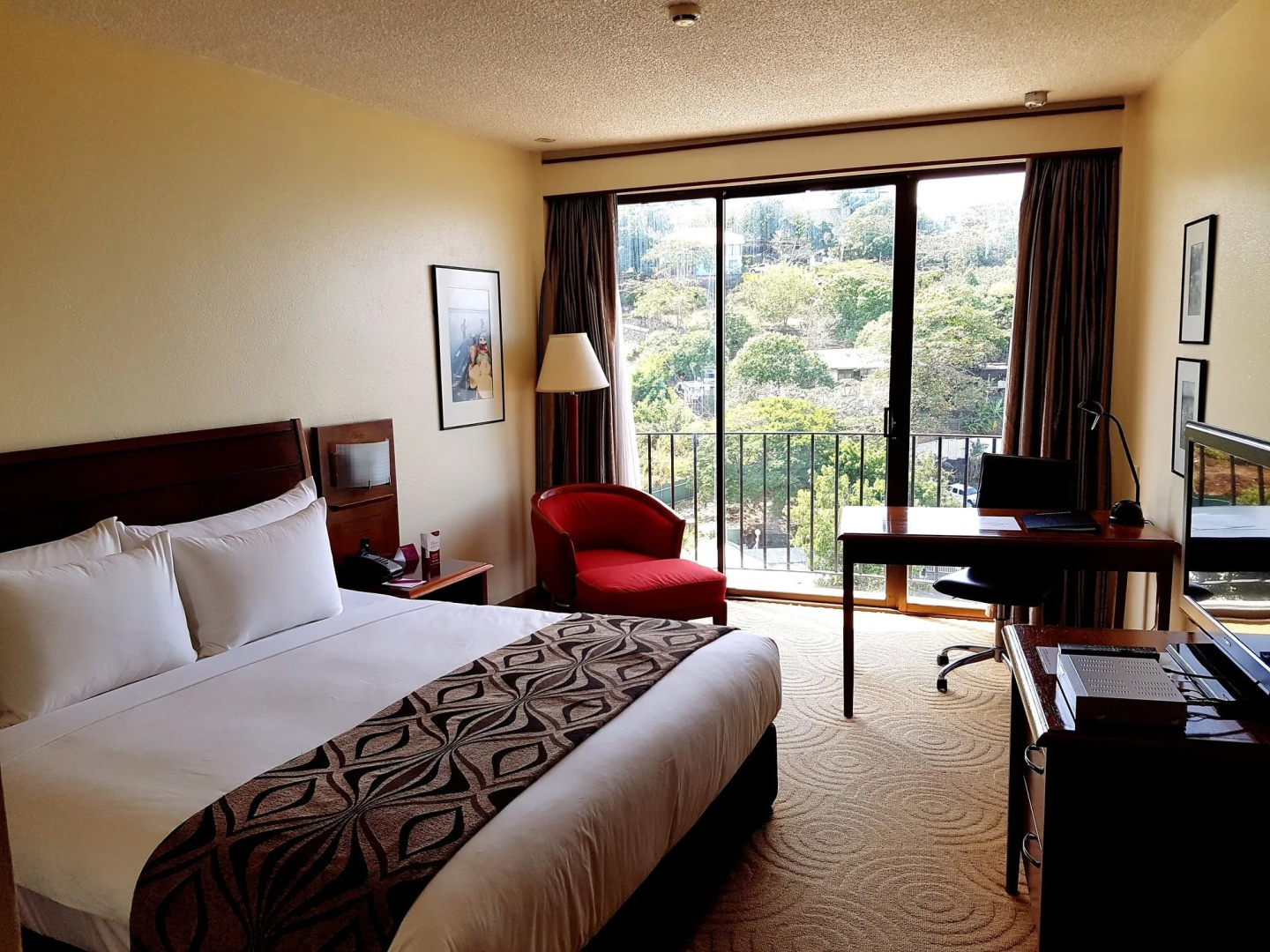 Crown Hotel