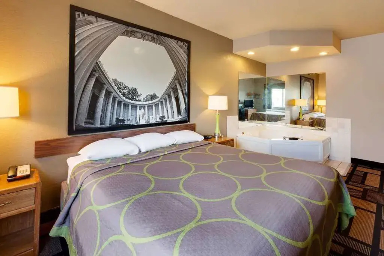 Super 8 Akron S/Green/Uniontown Oh